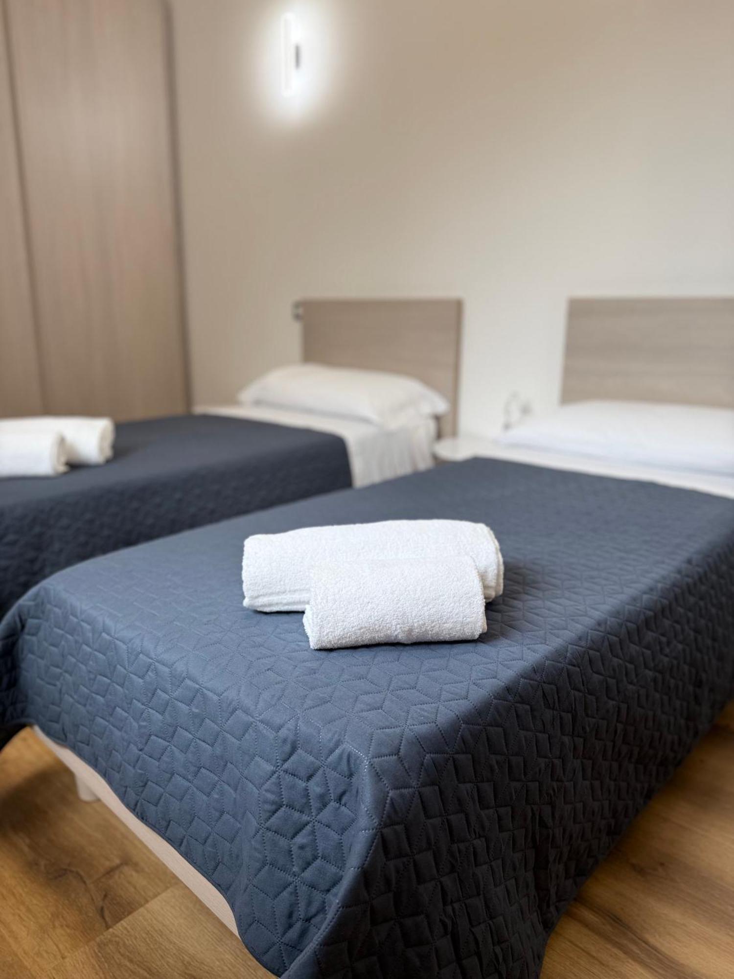 Infinity House - Eleganza Moderna Tra Treviso E Venezia Hotel Casier Ruang foto
