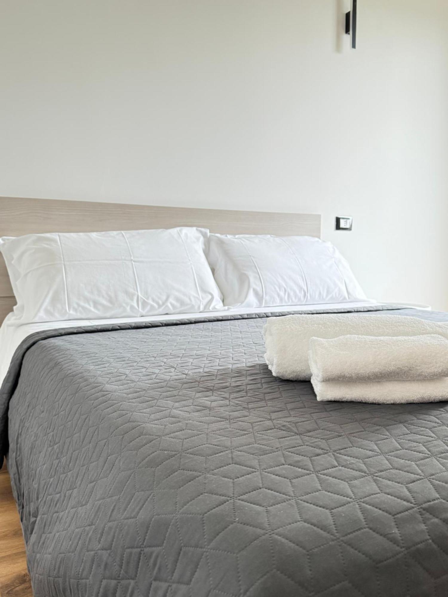 Infinity House - Eleganza Moderna Tra Treviso E Venezia Hotel Casier Bagian luar foto