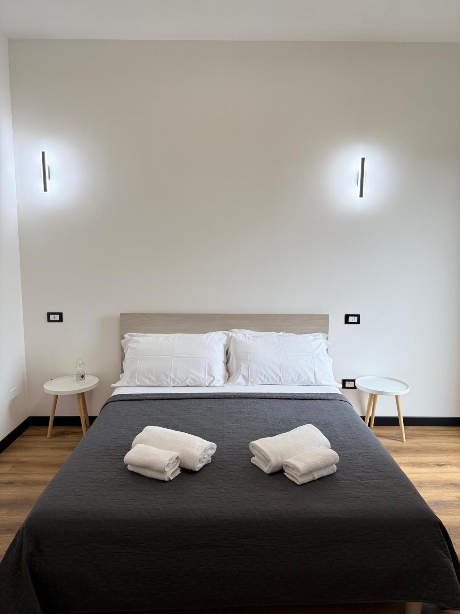 Infinity House - Eleganza Moderna Tra Treviso E Venezia Hotel Casier Bagian luar foto